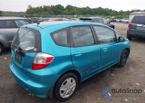 2013 Honda Fit из США, поврежденный, VIN JHMGE8H31DC004963